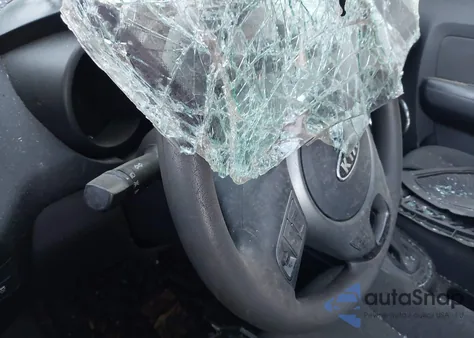 2011 Kia Soul + from USA, damaged, VIN KNDJT2A21B7278438